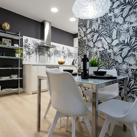 Spacio Menina By Unique Rooms Burgos Exterior photo
