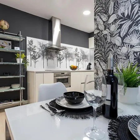 Spacio Menina By Unique Rooms Burgos Exterior photo