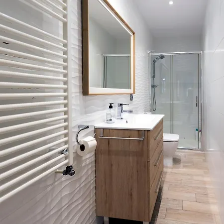 Spacio Menina By Unique Rooms Burgos Exterior photo
