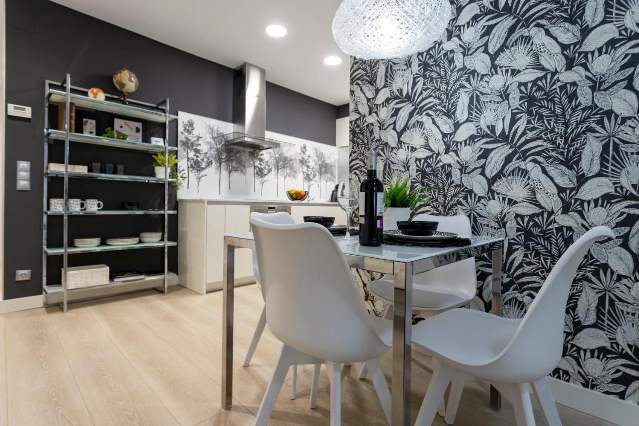 Spacio Menina By Unique * Burgos